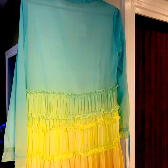 Rainbow Linjia Beach Dress - Picture 3 of 10